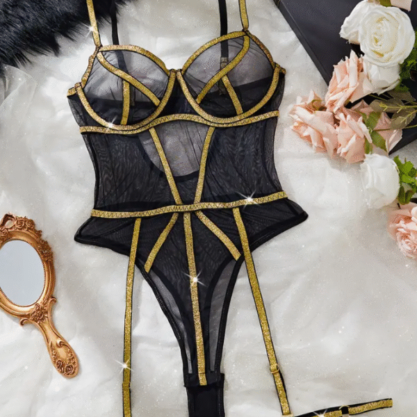 BODY NEGRO DORADO
