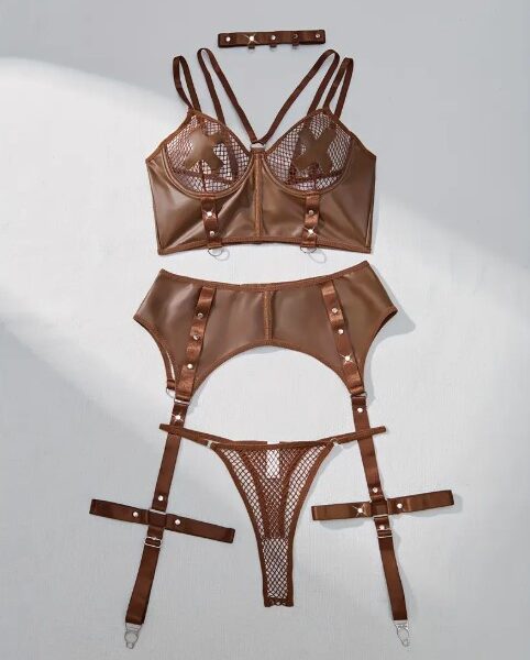 CONJUNTO LATEX NUDE